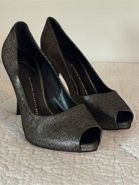 Giuseppe Zanotti Black Glitter Open-Toe Pumps Size 39 w/dust bag